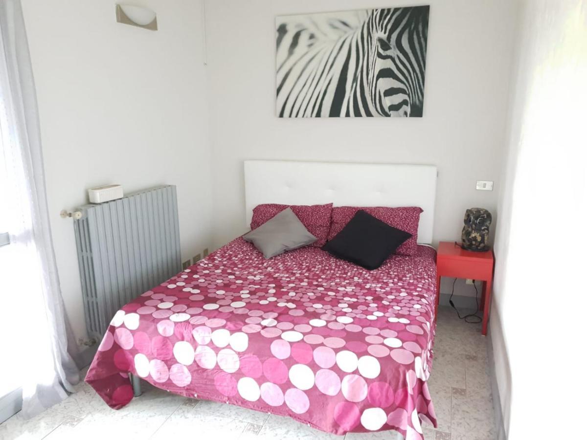 Viva La Vida 1 Apartment Gandosso ภายนอก รูปภาพ